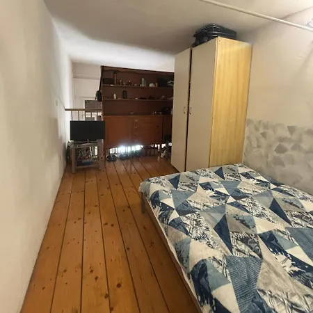 - Open 24h Apartamento Bolonia